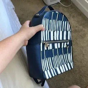henri bendel | Bags | Henri Bendel Blue Leather Backpack  display picture 3